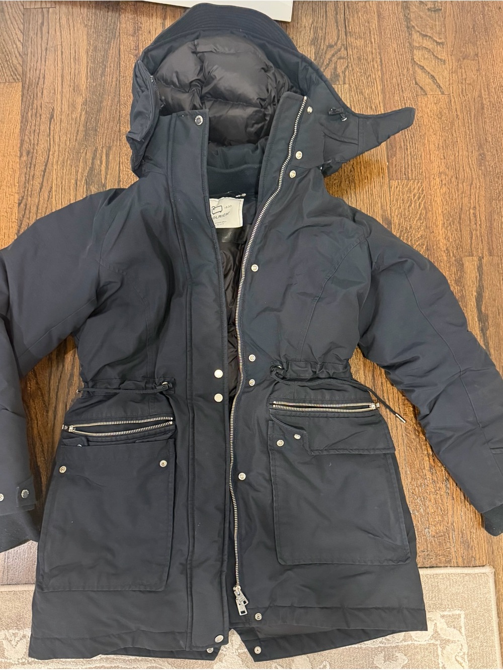 Woolrich Black Hooded Puffer Parka with Multiple Pockets